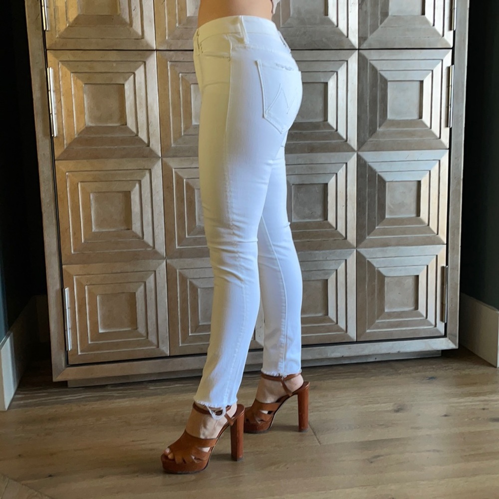 Mother size 27 white denim skinny jeans